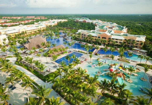 Premium Level At Barcelo Maya Palace