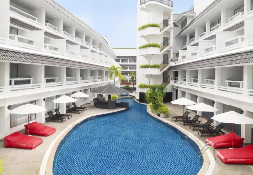 Radisson Red Phuket Patong Beach (Ex.swissotel Resort Phuket Patong Beach)